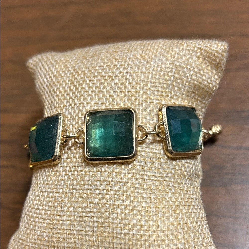 Plunder Gold and Green Bracelet